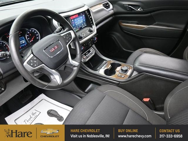2023 GMC Acadia SLE