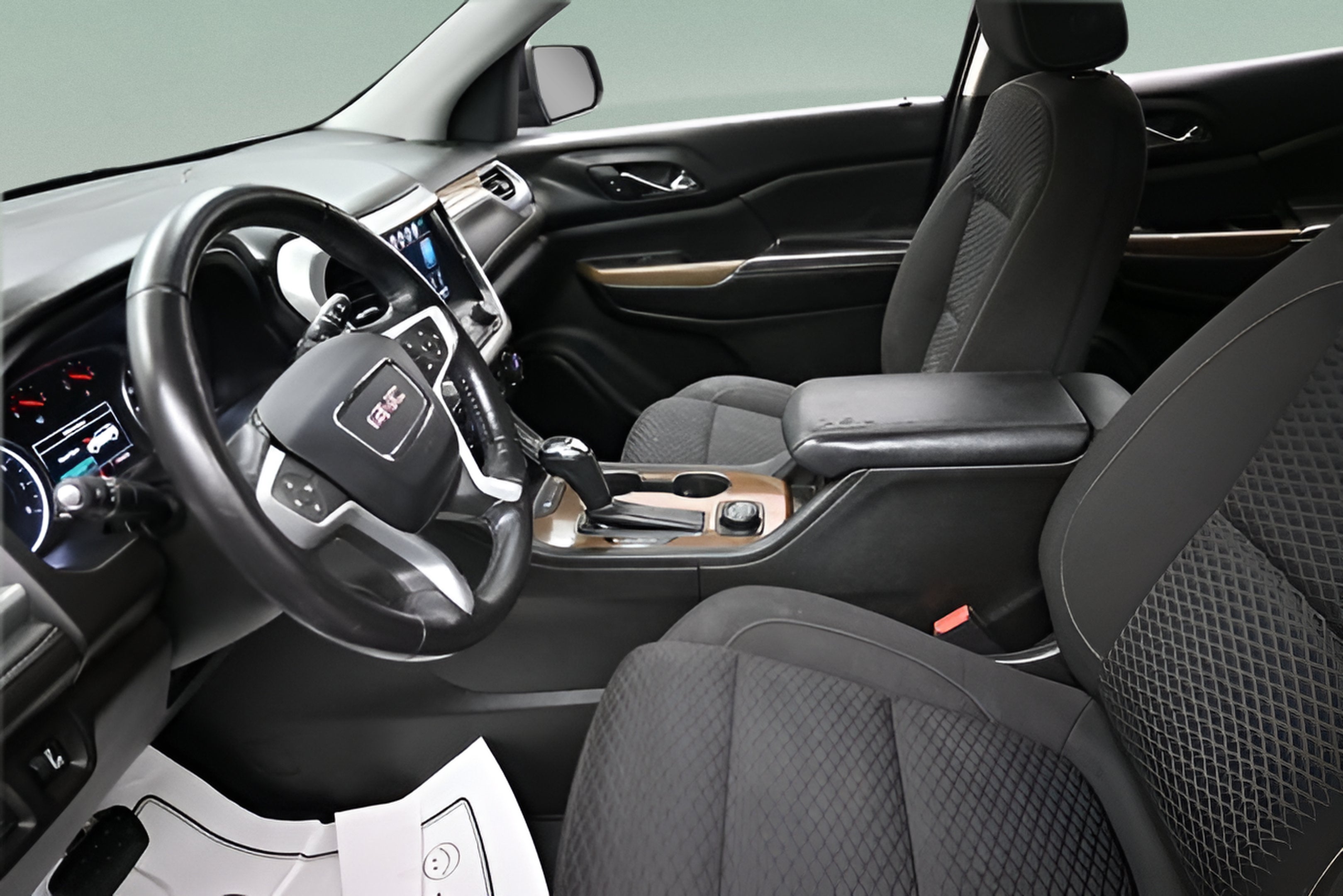 2017 GMC Acadia SLE-2