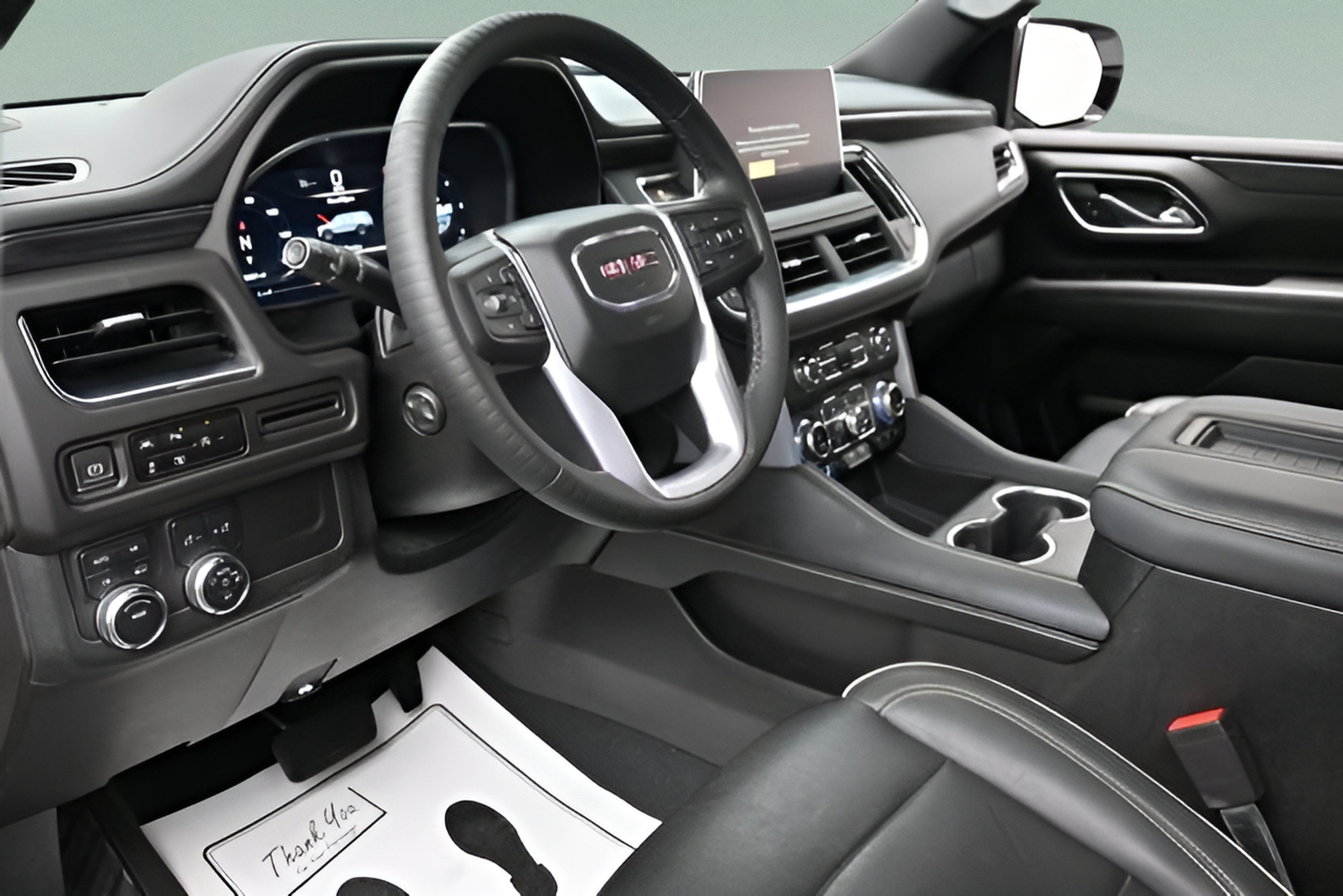 2023 GMC Yukon SLT