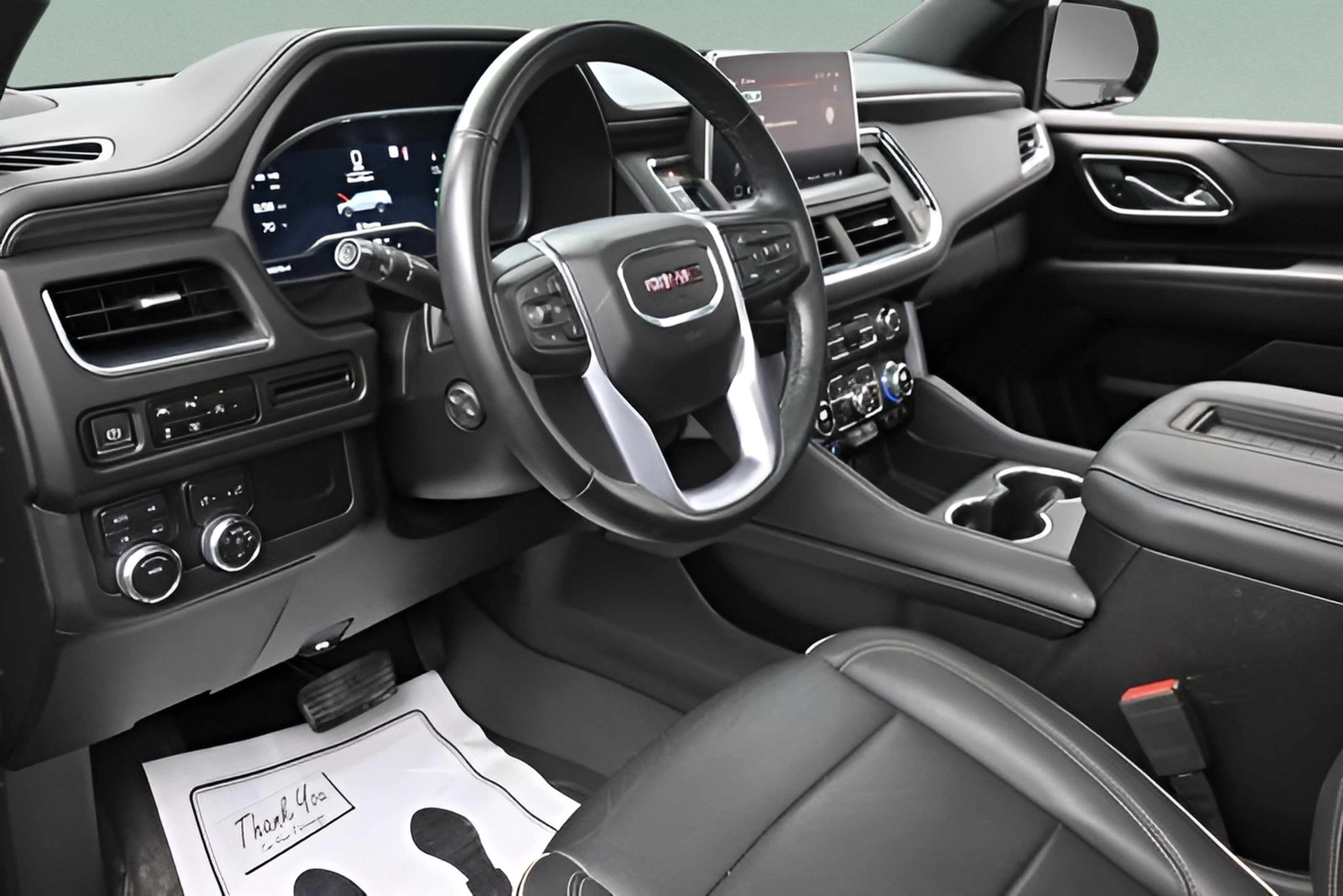 2023 GMC Yukon SLT