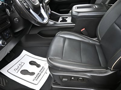 2022 GMC Yukon XL SLT