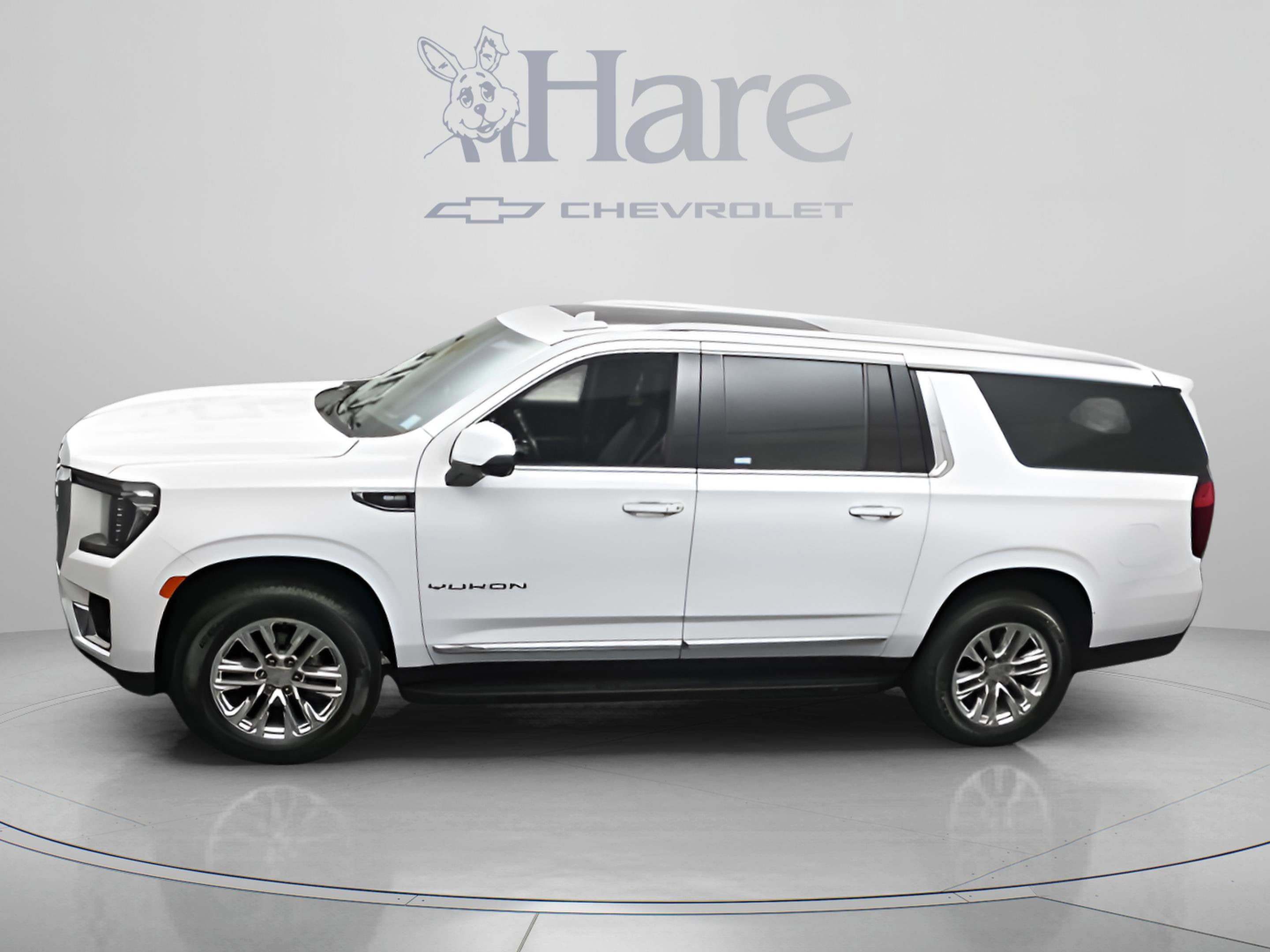 2022 GMC Yukon XL SLT