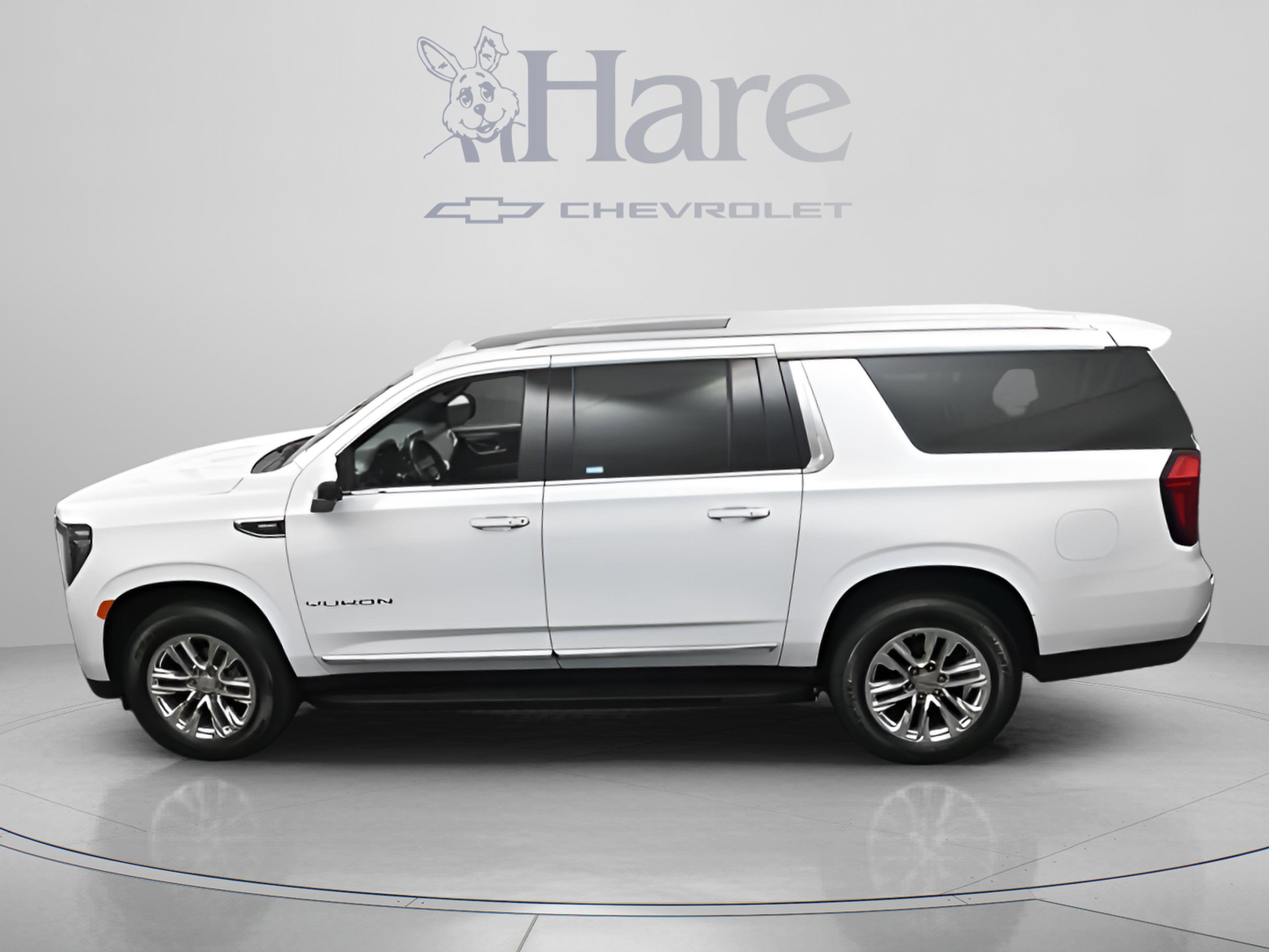 2022 GMC Yukon XL SLT