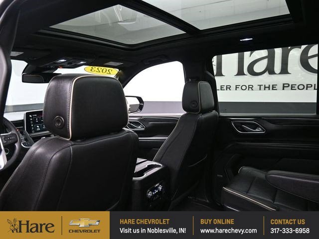 2023 GMC Yukon XL SLT