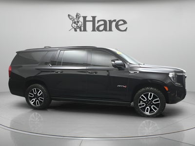 2021 GMC Yukon XL AT4