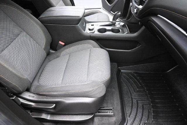 2018 Chevrolet Traverse LT Cloth w/1LT