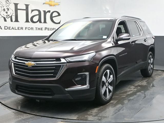 2023 Chevrolet Traverse LT Leather