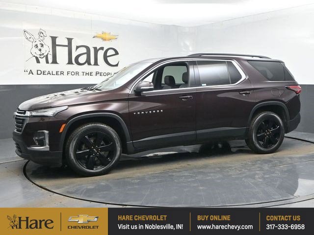 2023 Chevrolet Traverse LT Leather