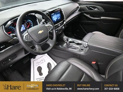 2023 Chevrolet Traverse LT Leather