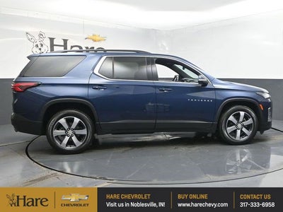 2023 Chevrolet Traverse LT Leather