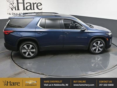 2023 Chevrolet Traverse LT Leather