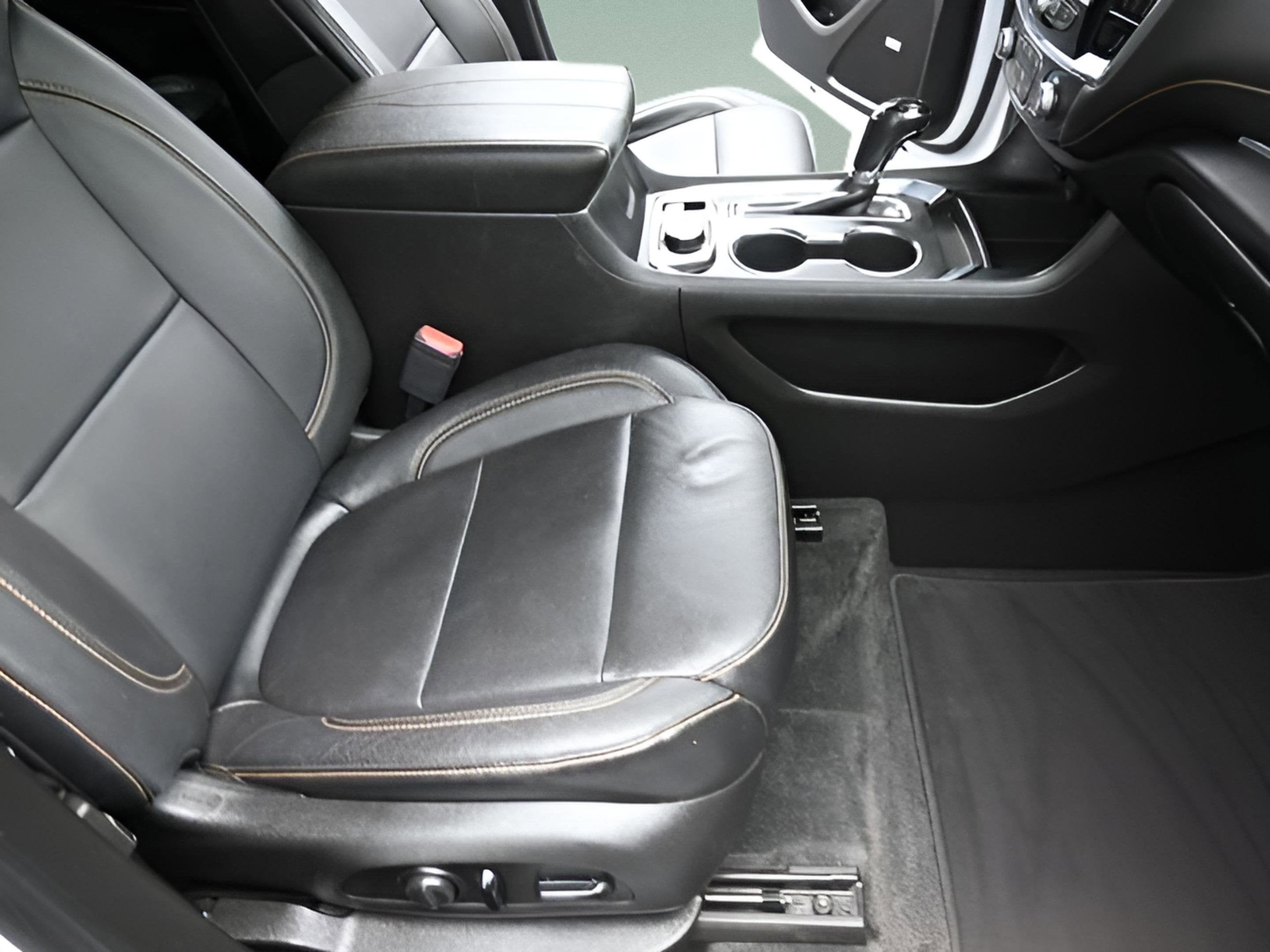 2019 Chevrolet Traverse RS 2LT