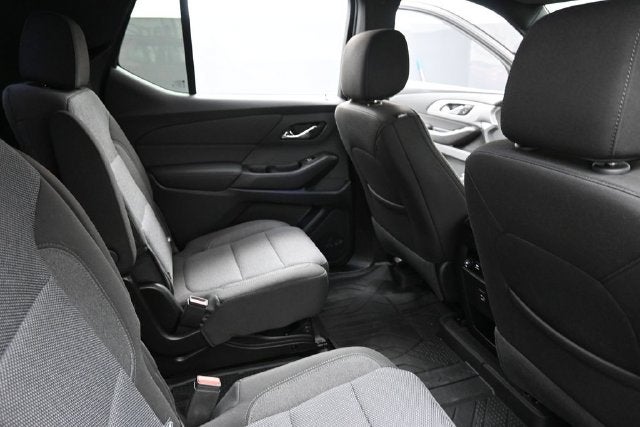 2024 Chevrolet Traverse Limited LT Cloth