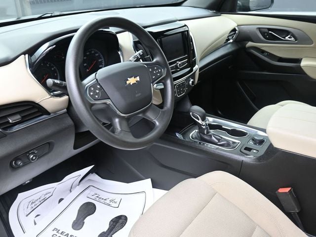 2023 Chevrolet Traverse LS