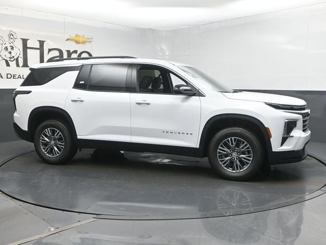 2027 Chevrolet Traverse LT 2LT
