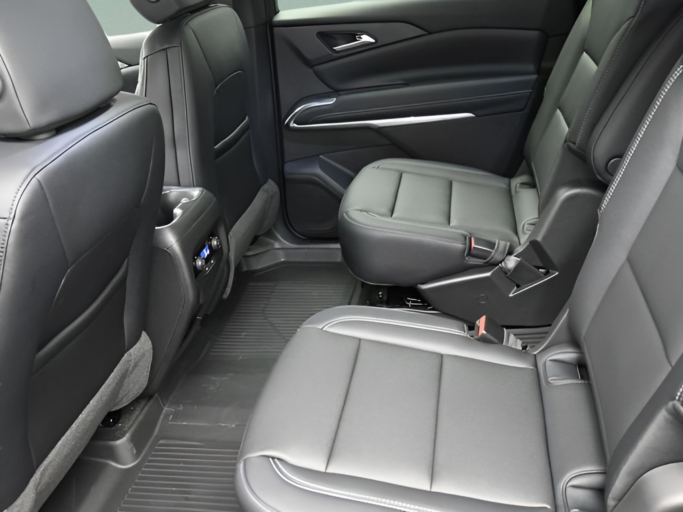 2026 Chevrolet Traverse LT 2LT