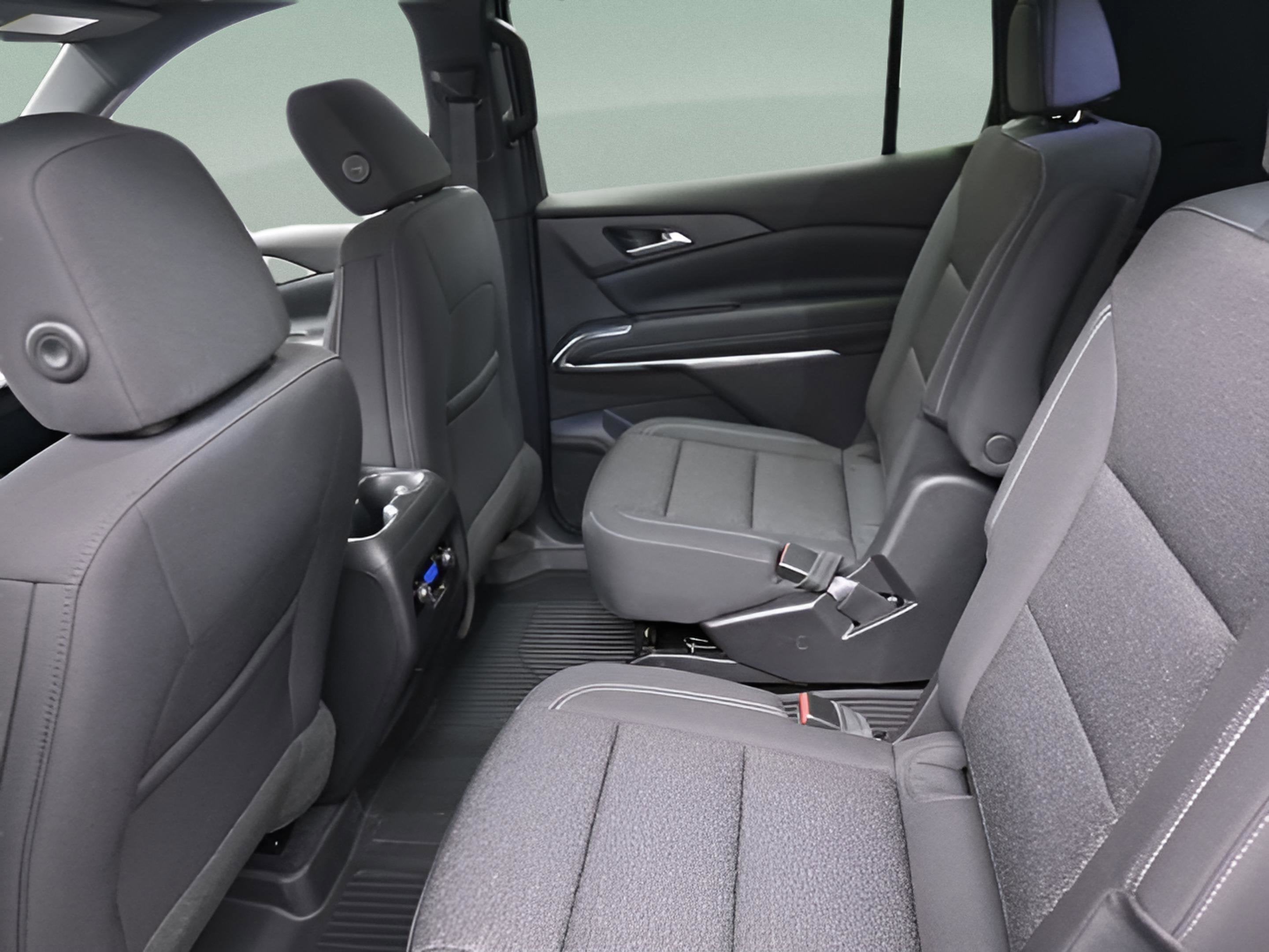 2026 Chevrolet Traverse LT 2LT