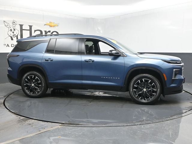 2025 Chevrolet Traverse LT 2LT