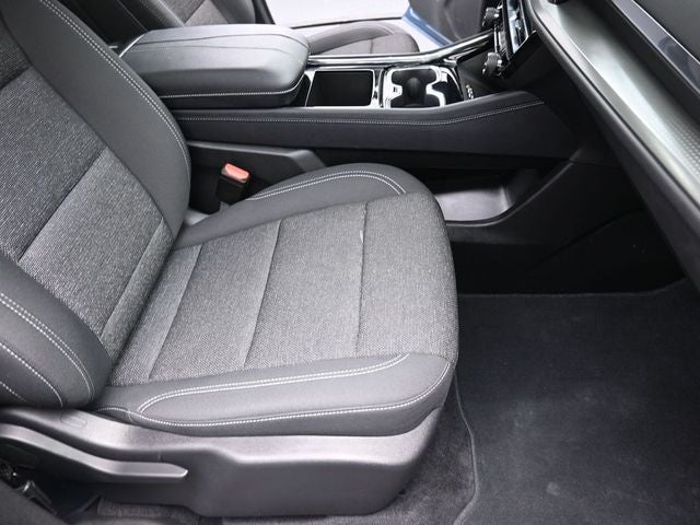 2025 Chevrolet Traverse LT 2LT