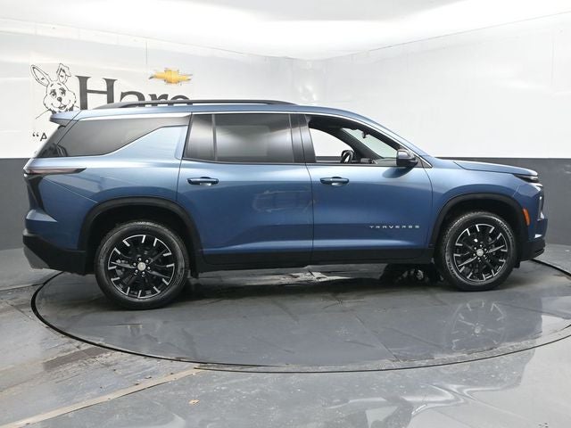 2025 Chevrolet Traverse LT 2LT