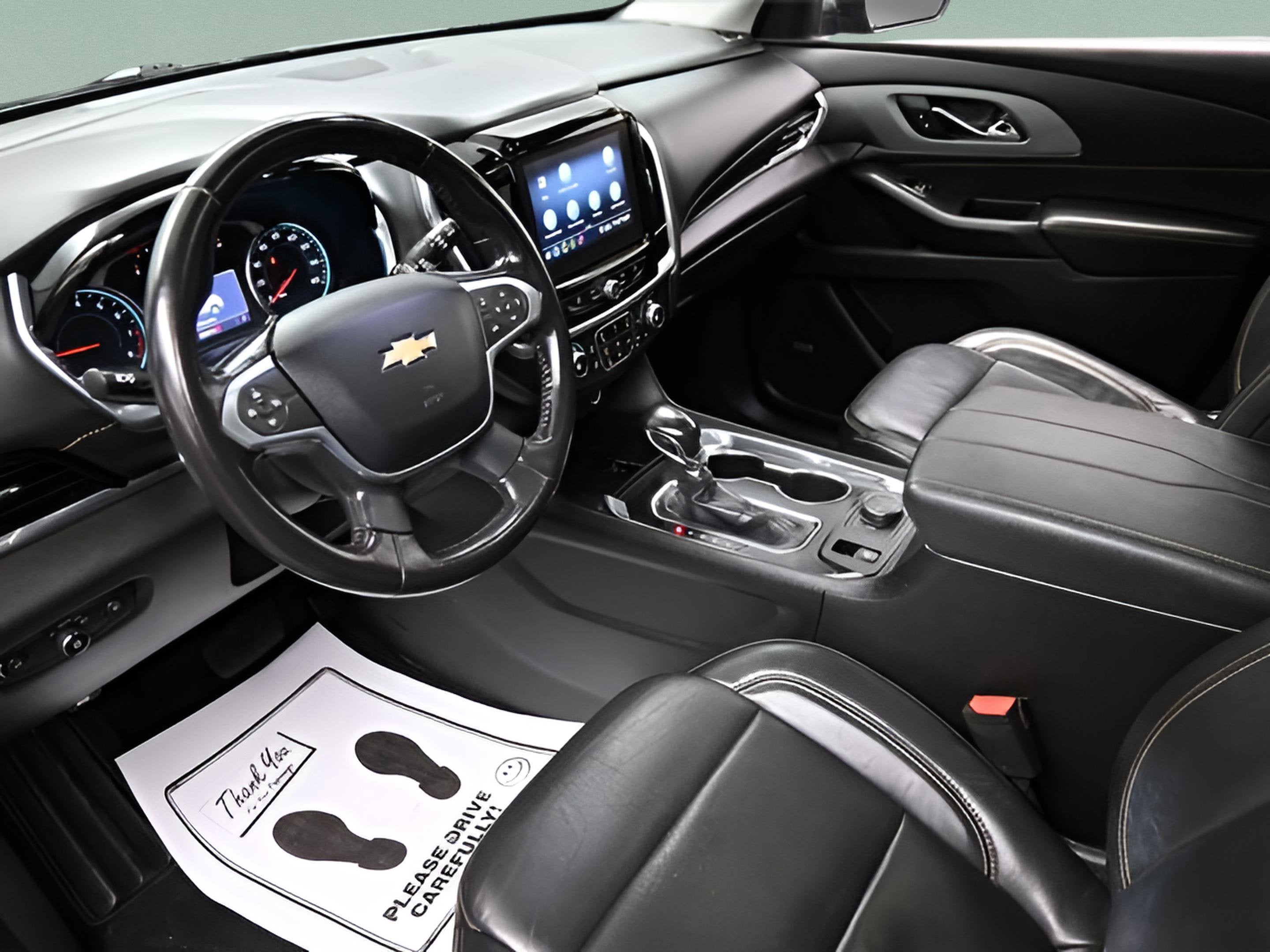 2021 Chevrolet Traverse LT Leather