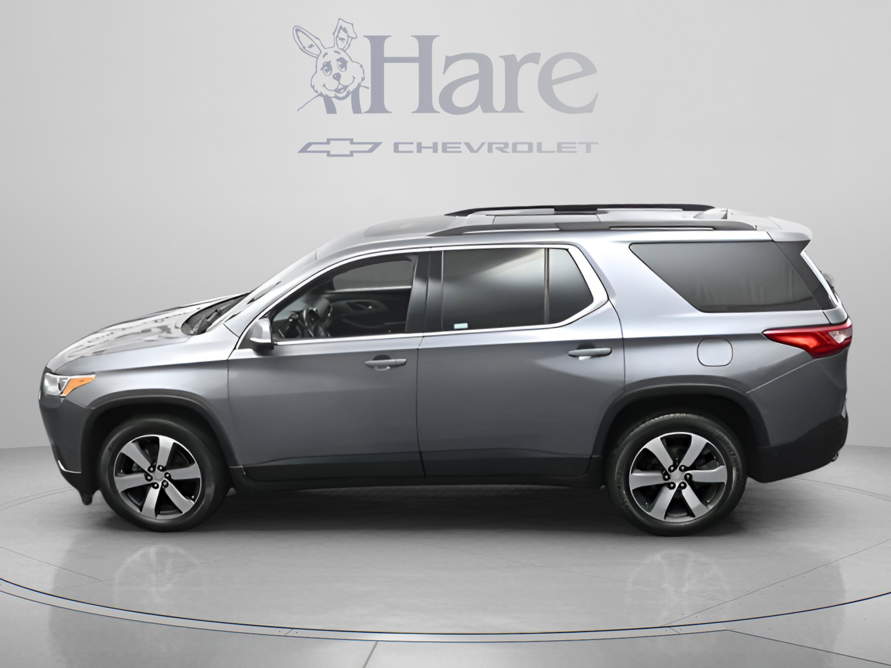 2021 Chevrolet Traverse LT Leather