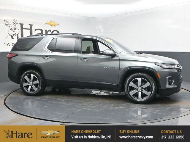 2023 Chevrolet Traverse LT Leather