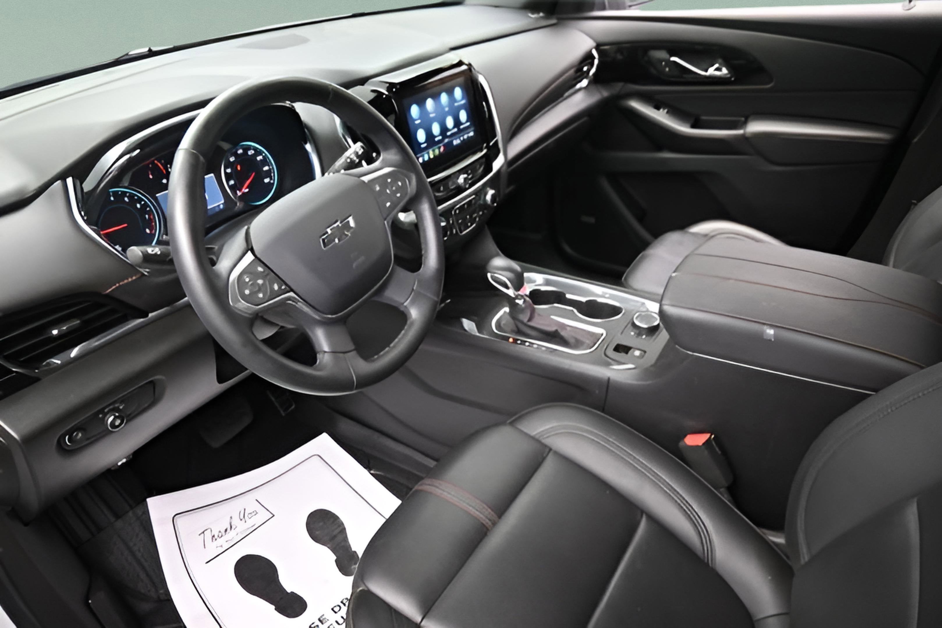 2023 Chevrolet Traverse RS