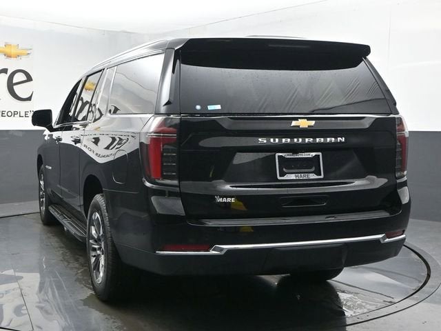 2025 Chevrolet Suburban LS