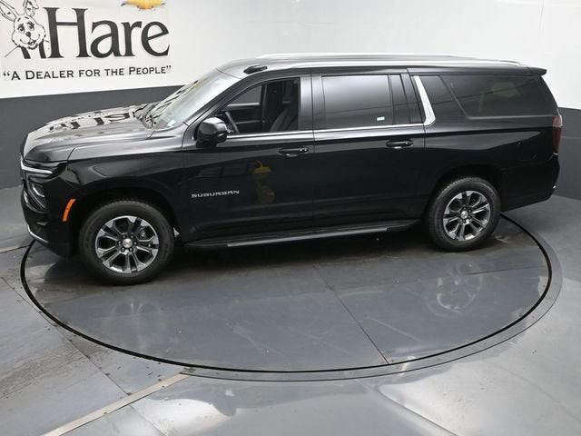 2025 Chevrolet Suburban LS