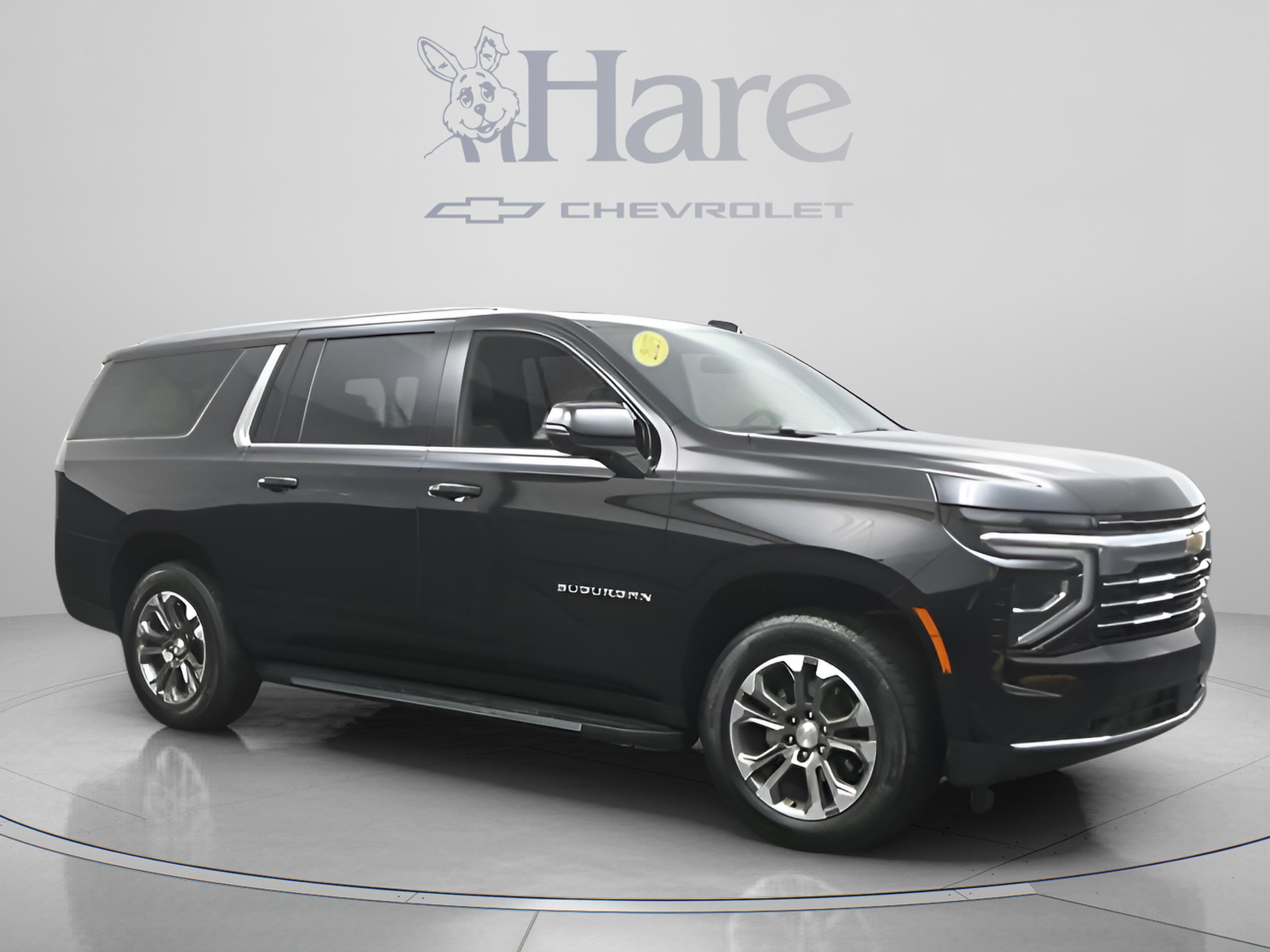 2025 Chevrolet Suburban LT