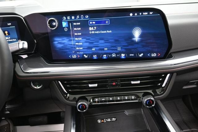 2025 Chevrolet Tahoe RST