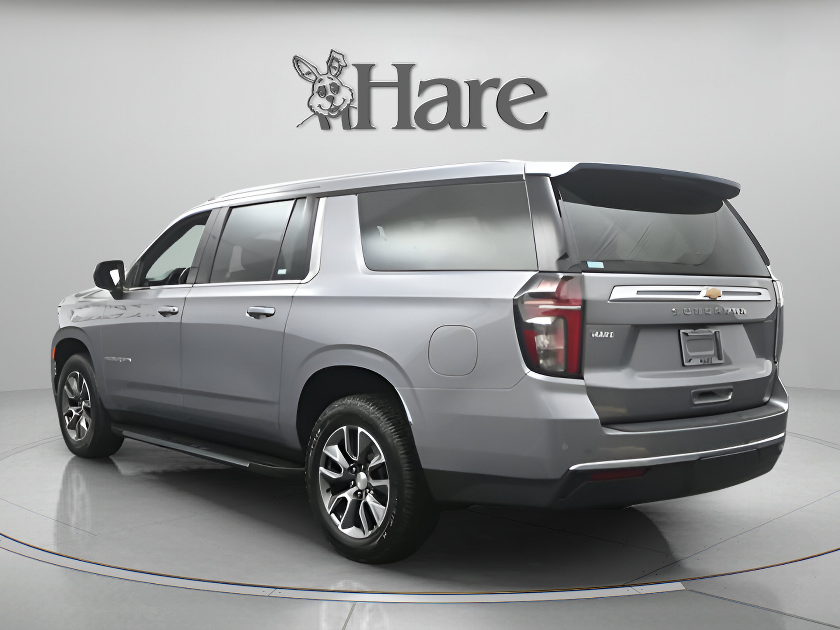 2023 Chevrolet Suburban LS
