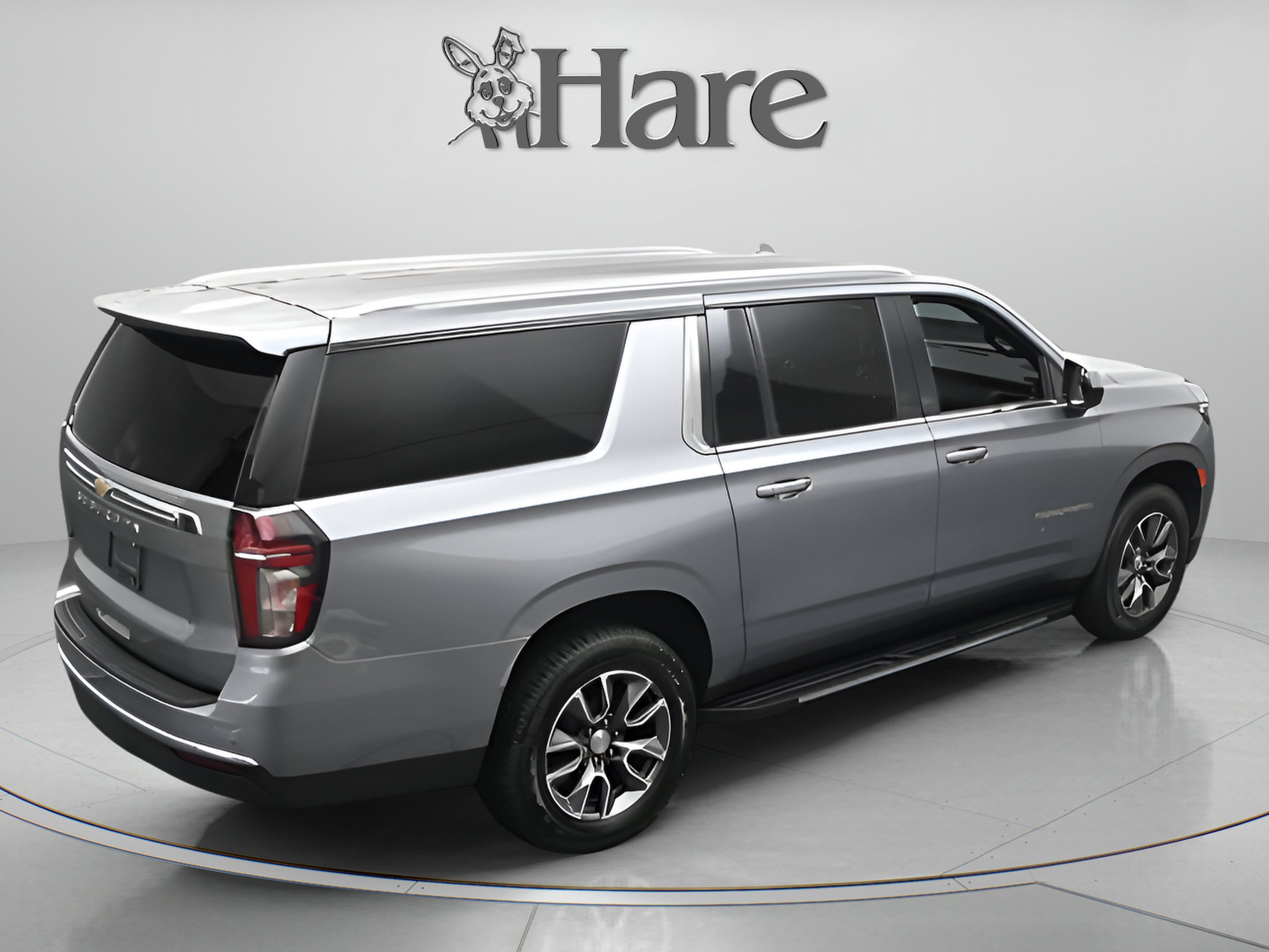 2023 Chevrolet Suburban LS