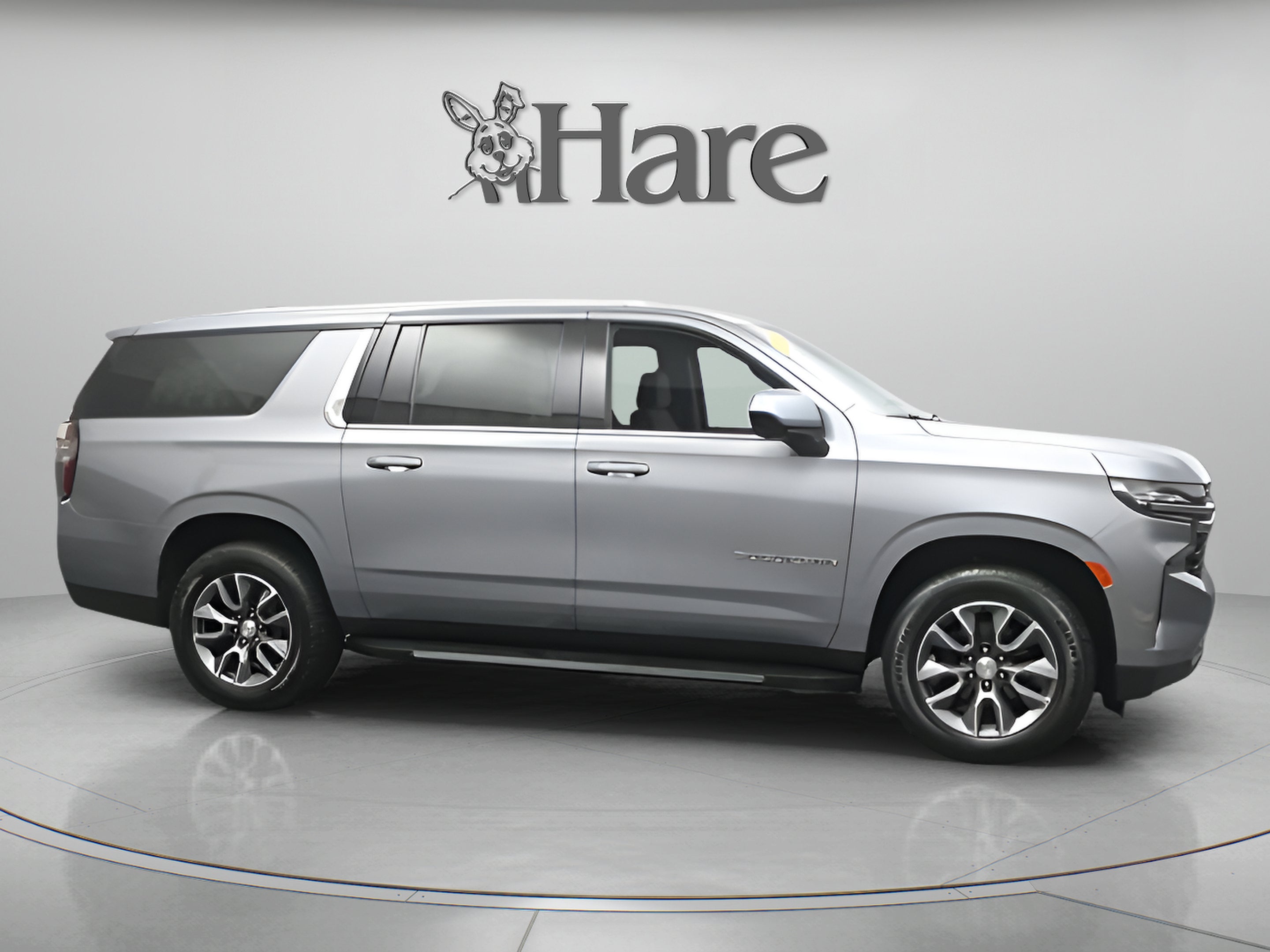 2023 Chevrolet Suburban LS