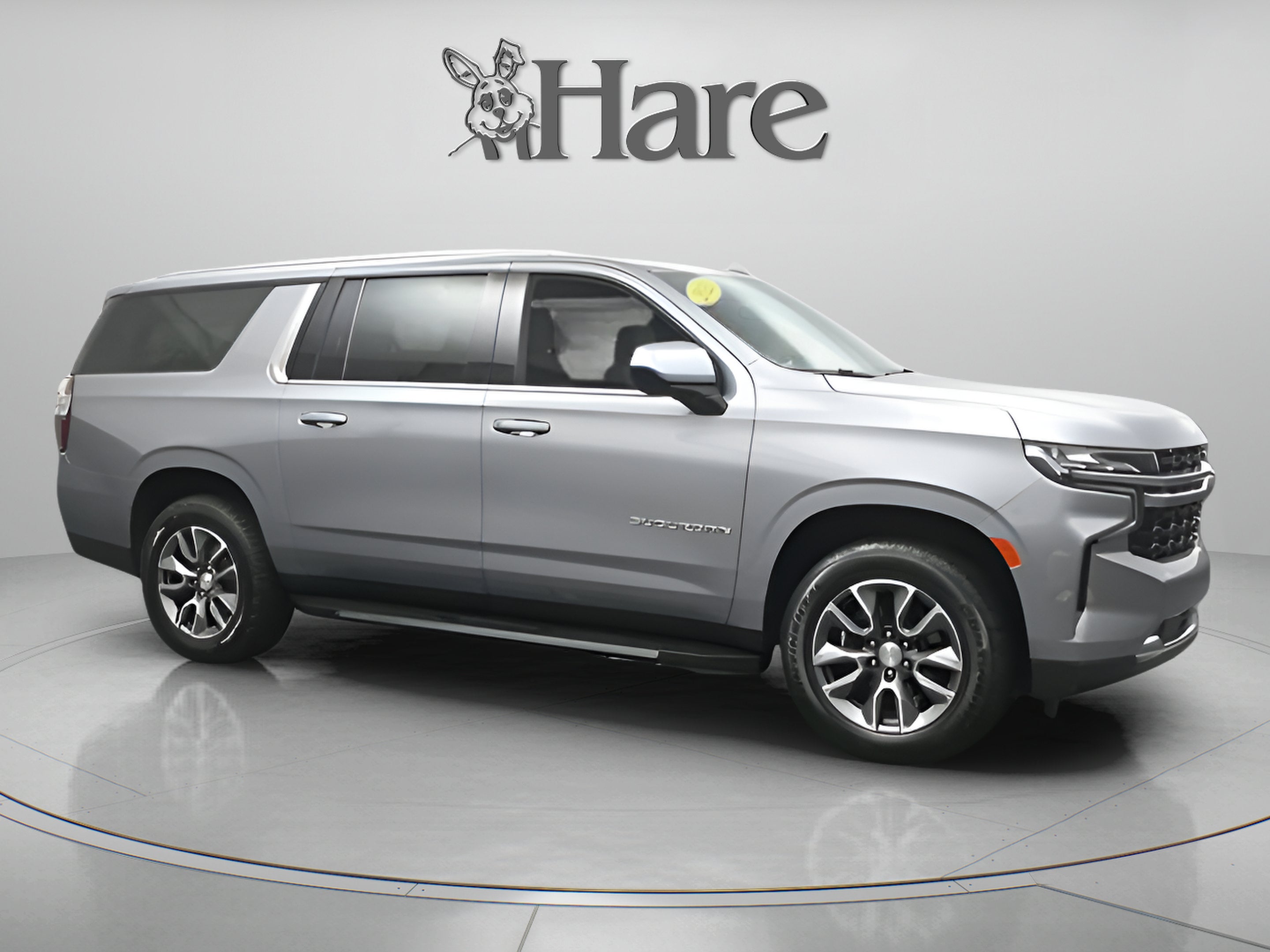 2023 Chevrolet Suburban LS