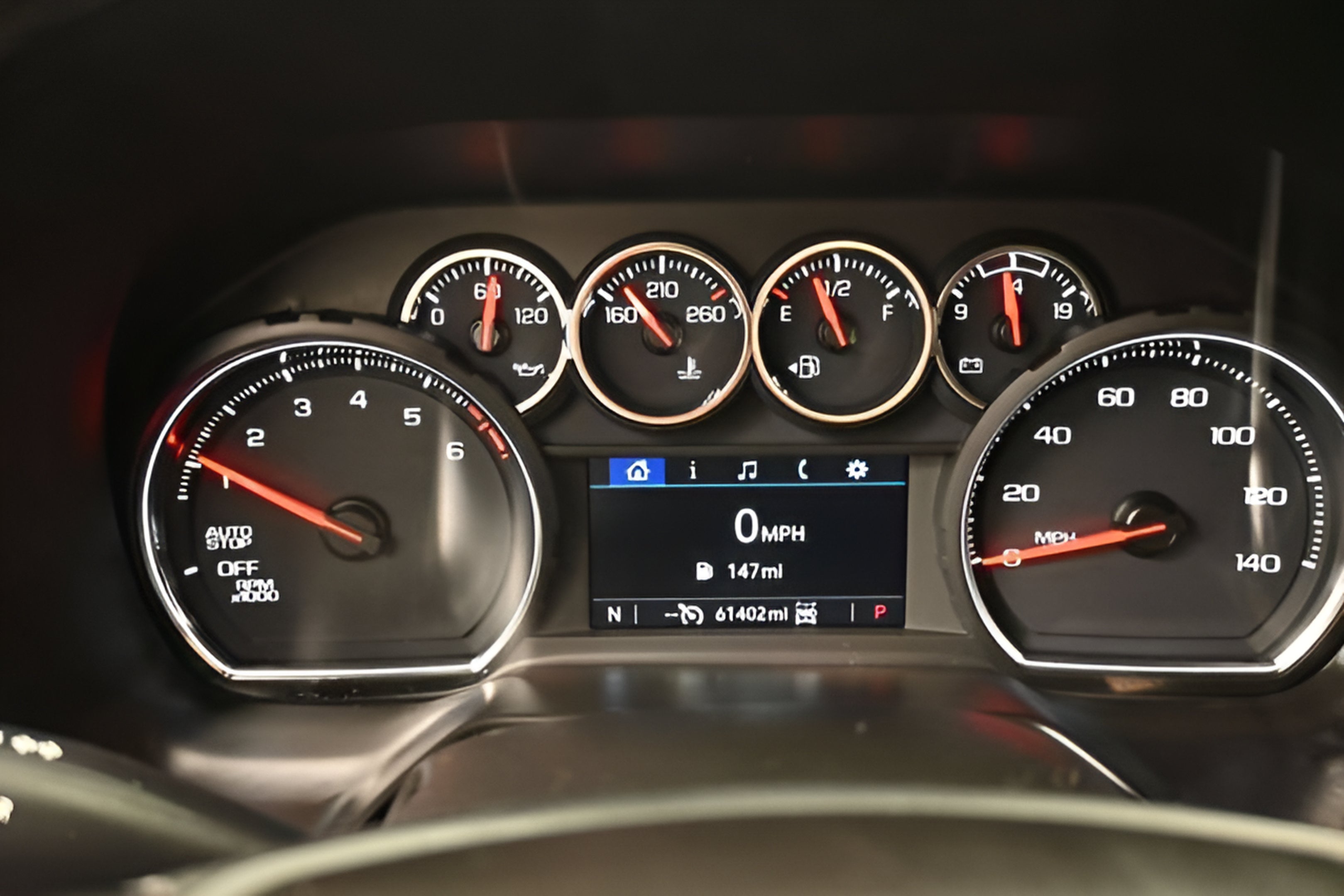 2023 Chevrolet Suburban LS