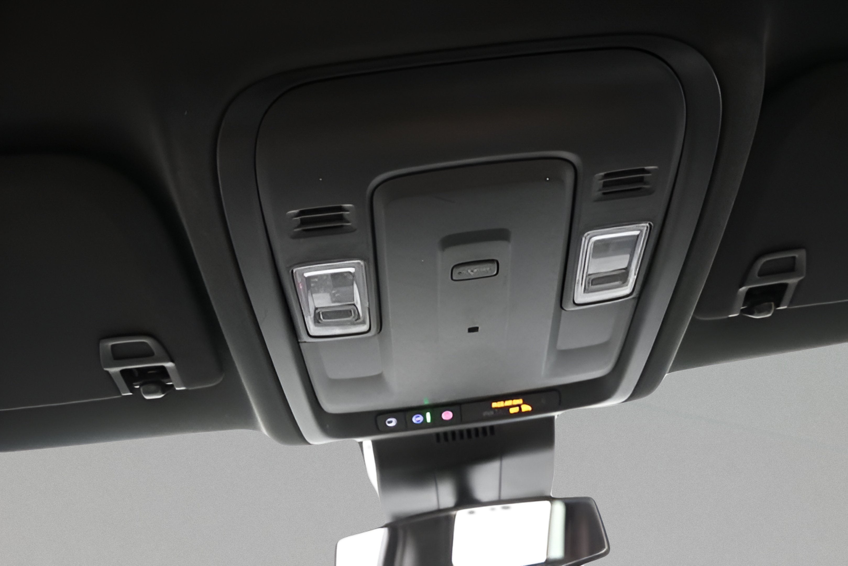 2023 Chevrolet Suburban LS