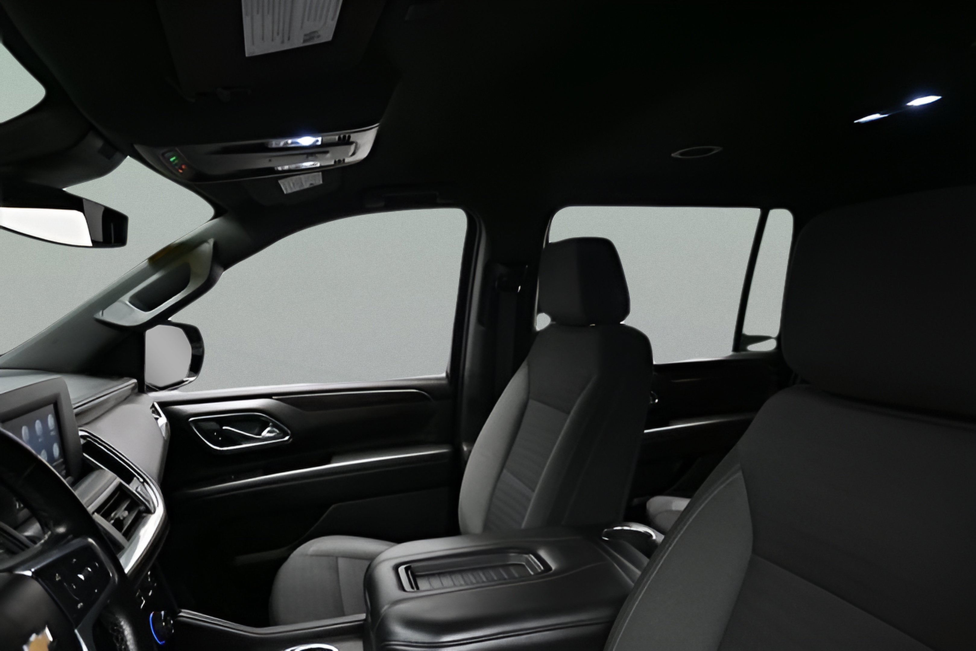 2023 Chevrolet Suburban LS