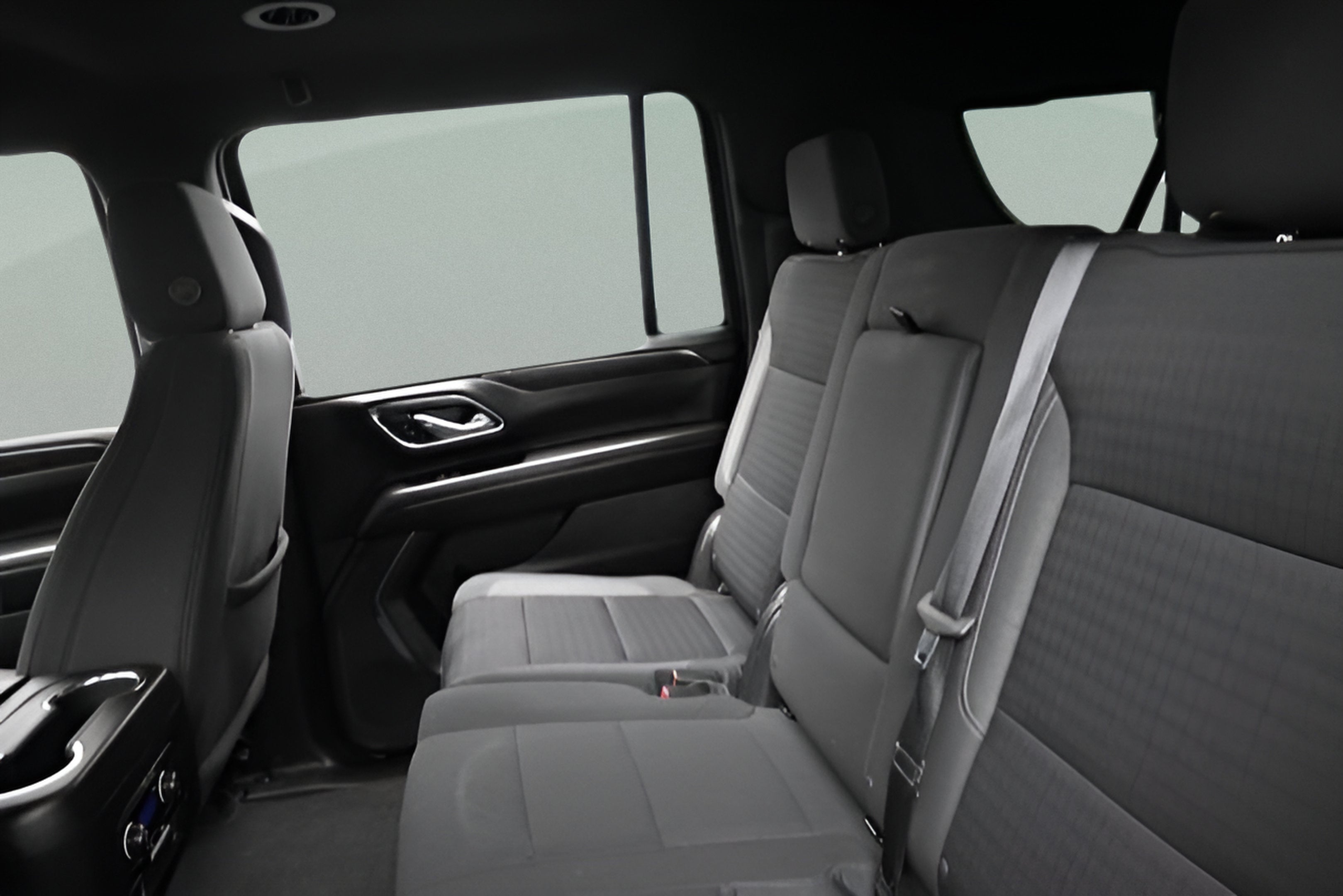 2023 Chevrolet Suburban LS