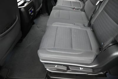 2023 Chevrolet Suburban LS