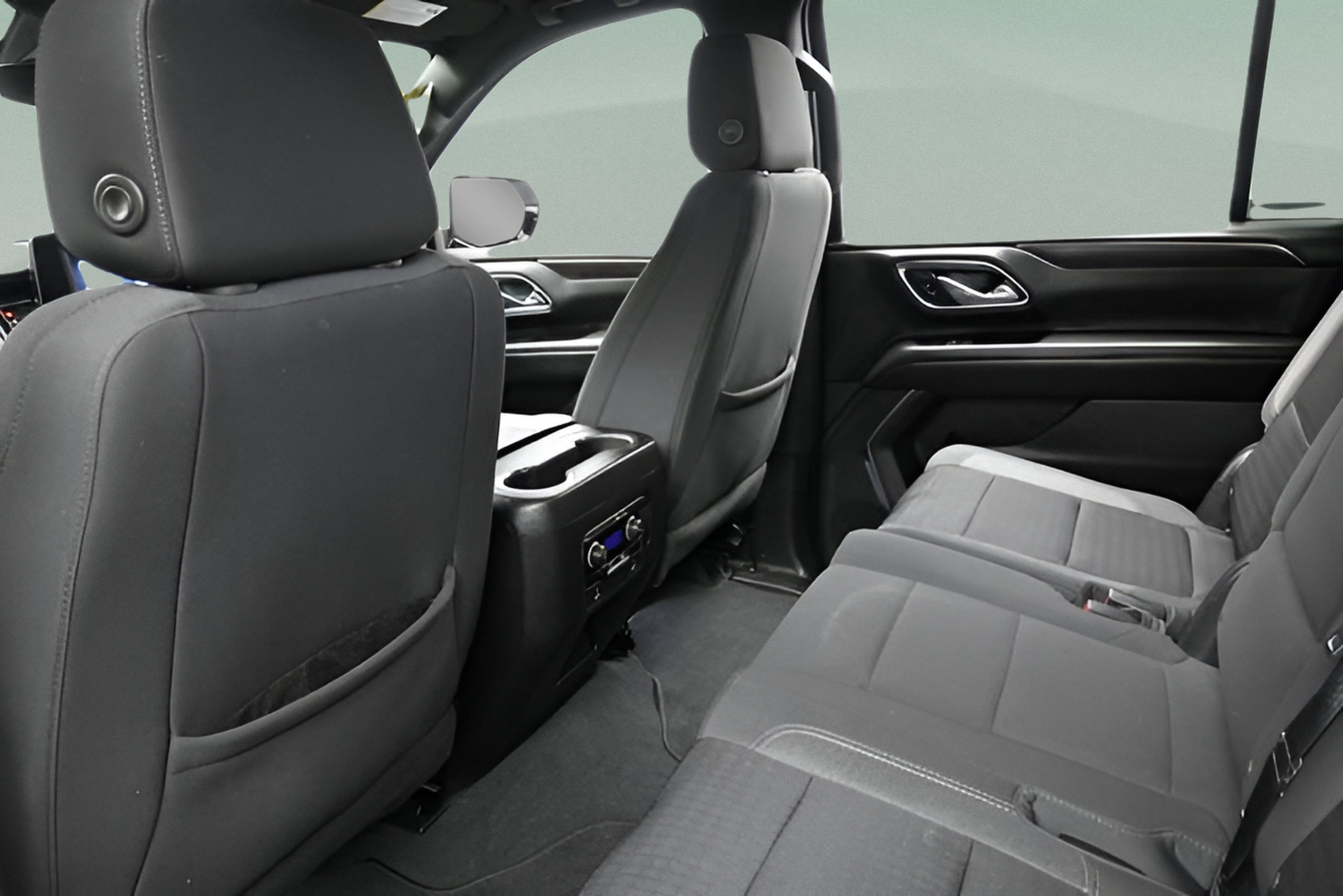 2023 Chevrolet Suburban LS