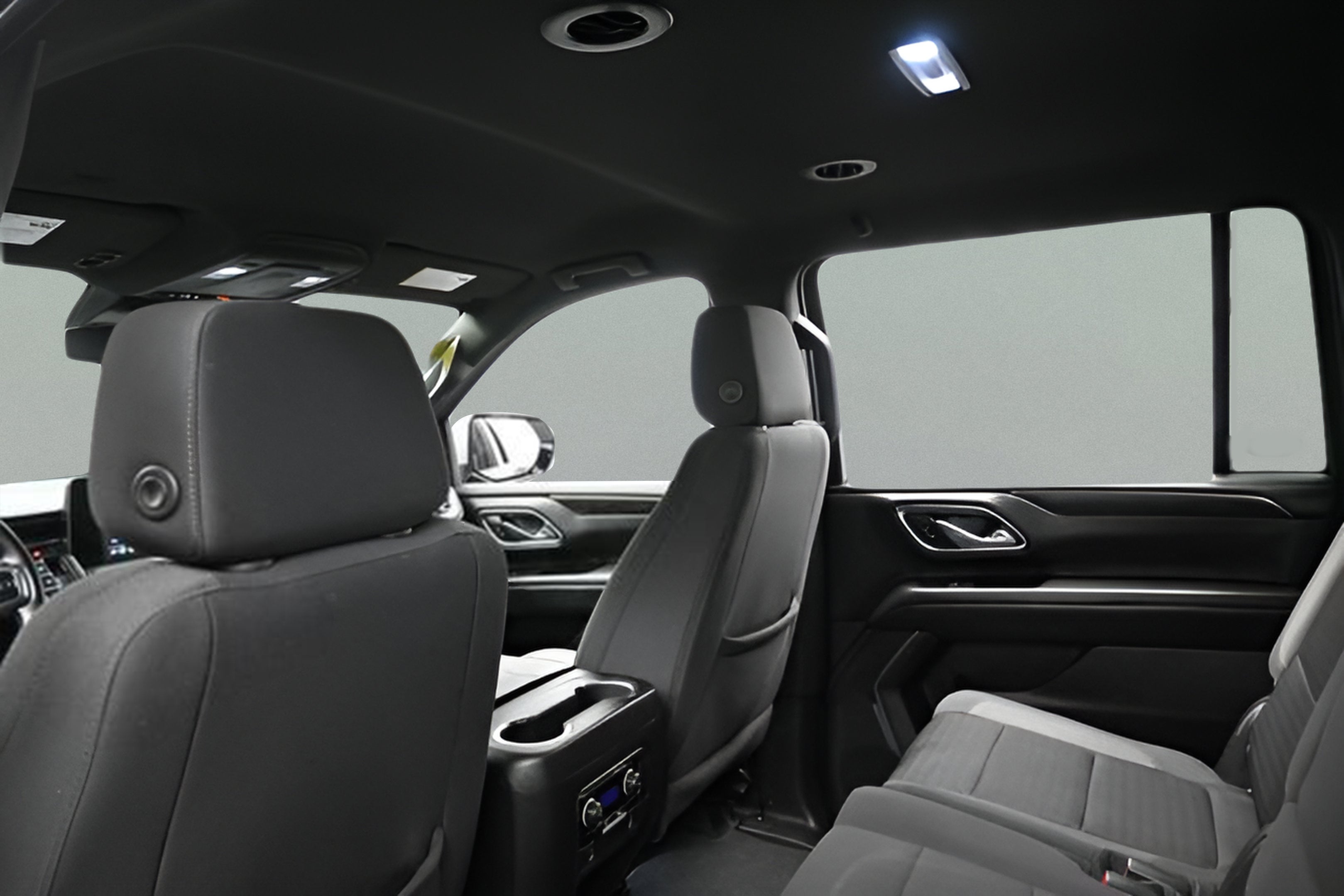 2023 Chevrolet Suburban LS