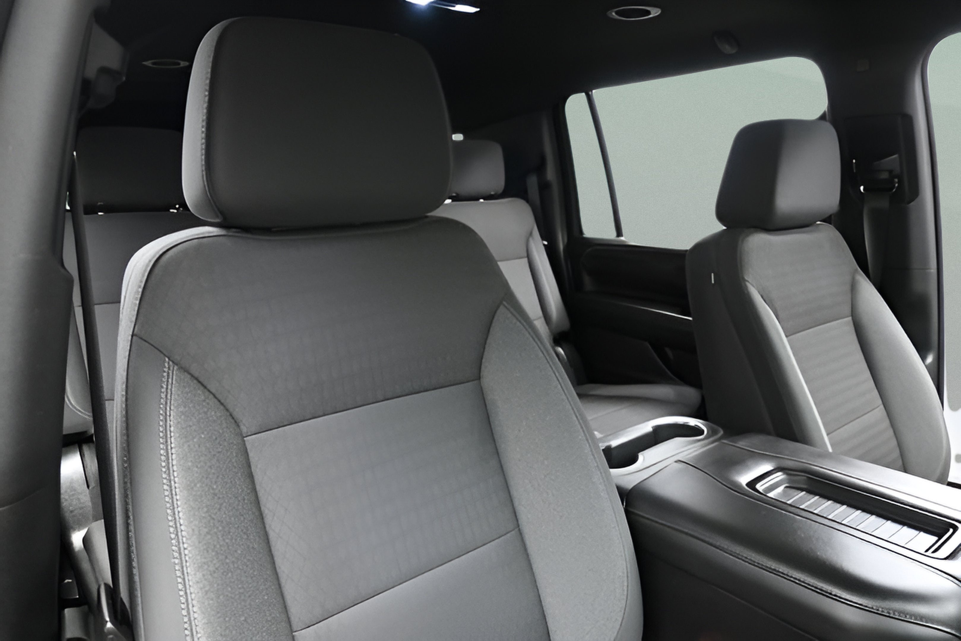 2023 Chevrolet Suburban LS