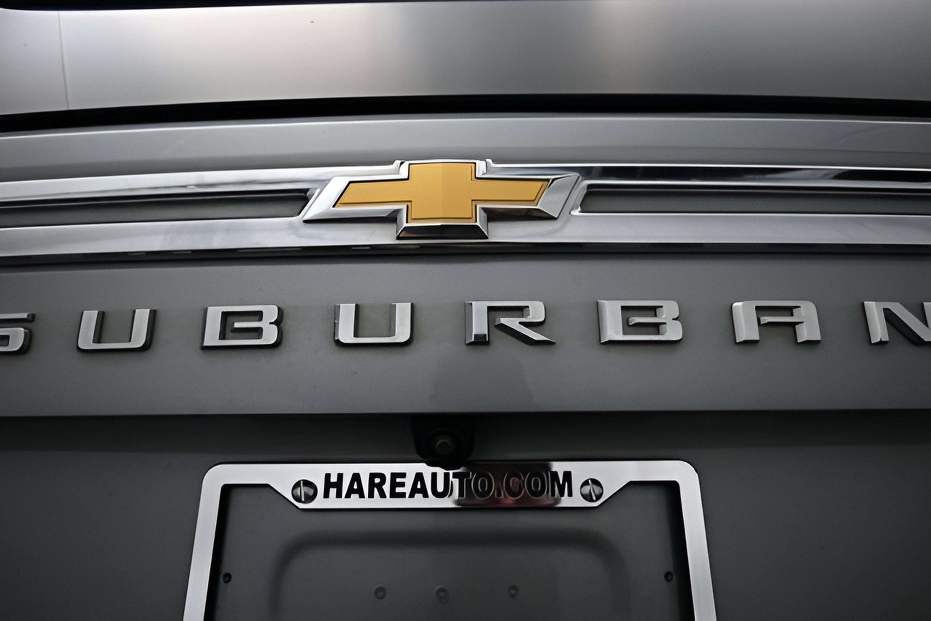2023 Chevrolet Suburban LS