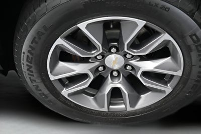 2023 Chevrolet Suburban LS
