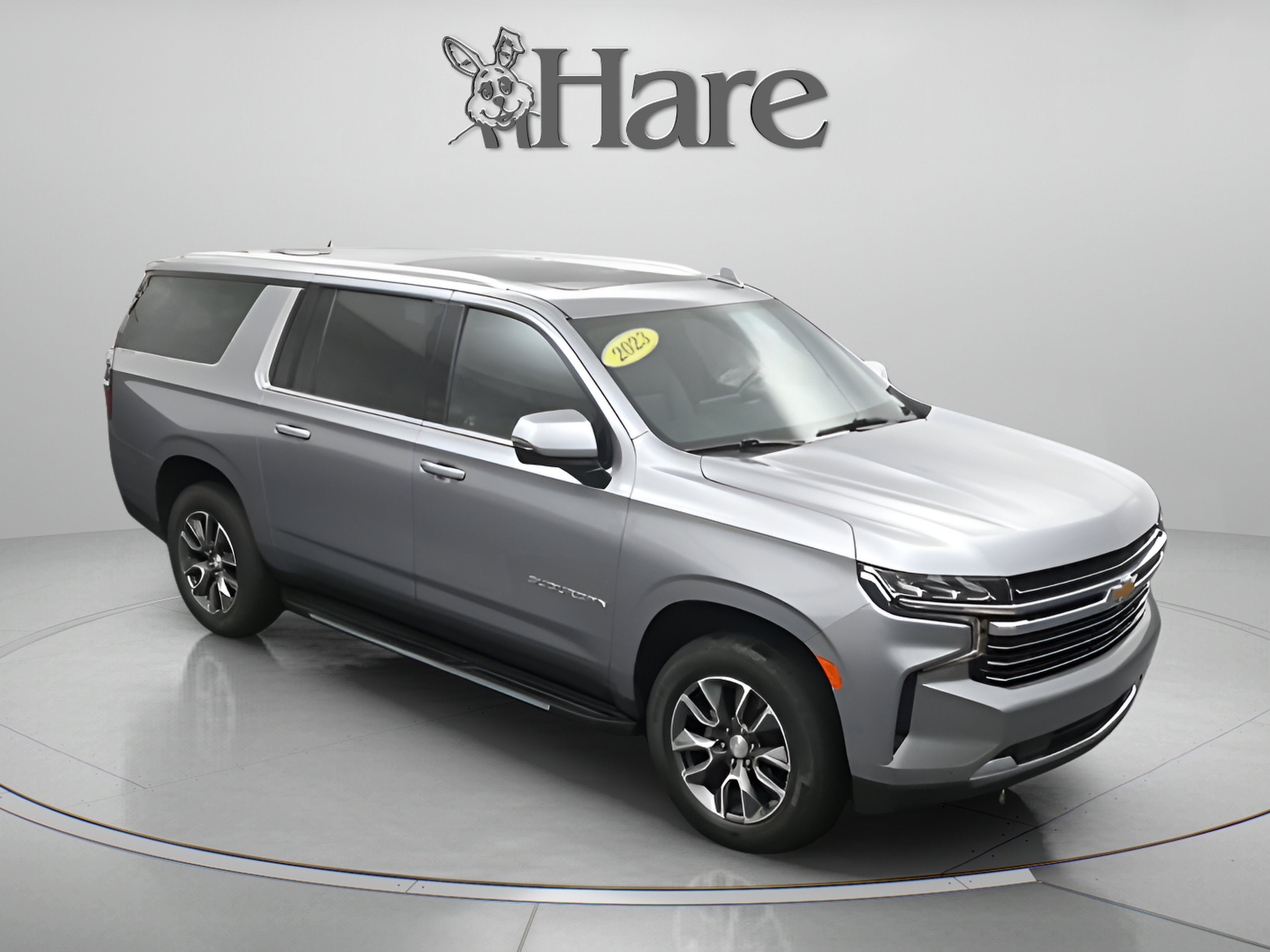 2023 Chevrolet Suburban LT