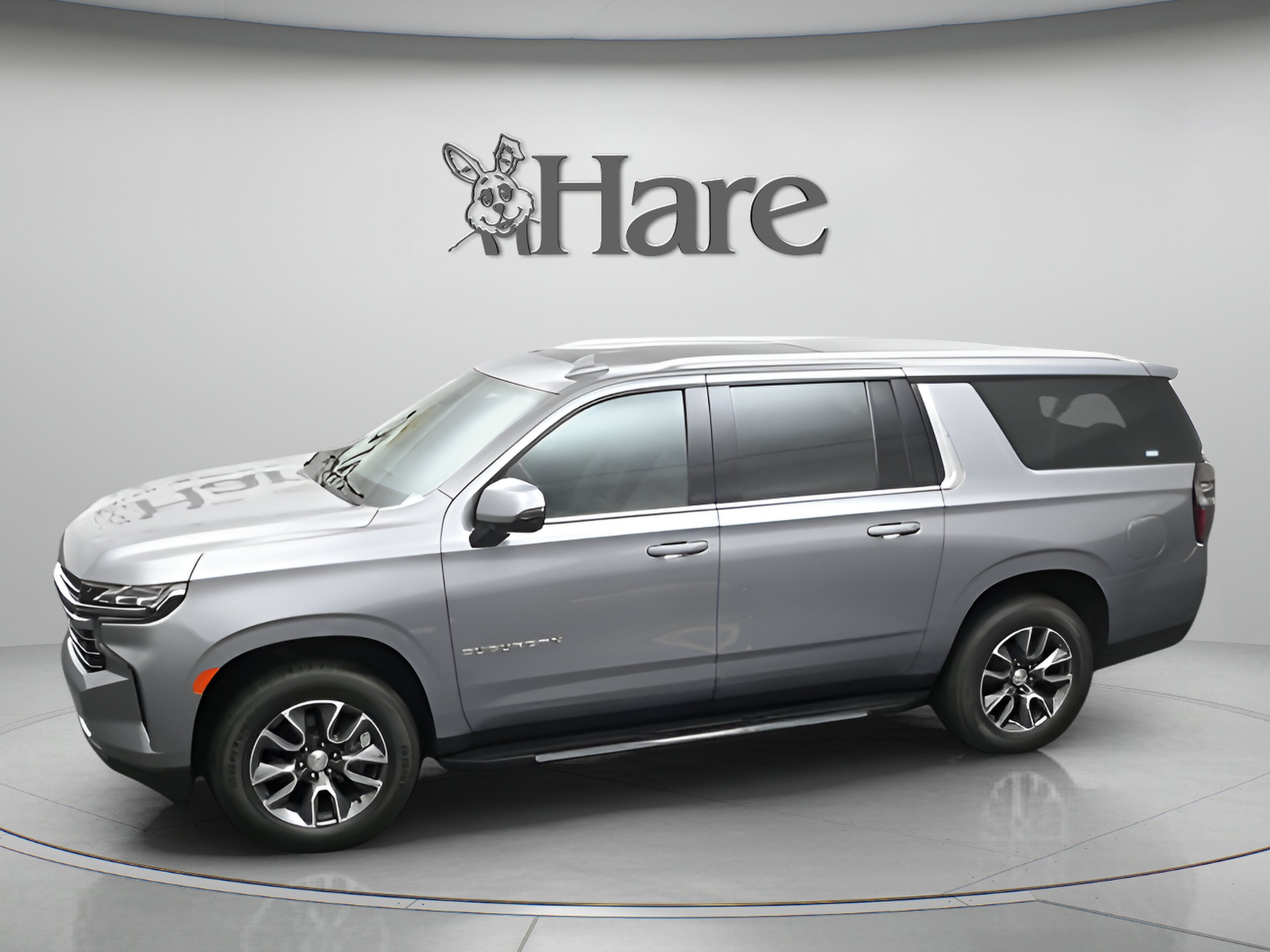 2023 Chevrolet Suburban LT