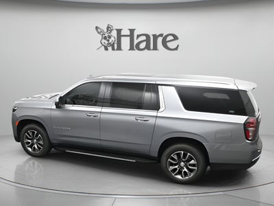 2023 Chevrolet Suburban LT