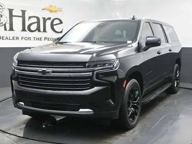 2023 Chevrolet Suburban LT